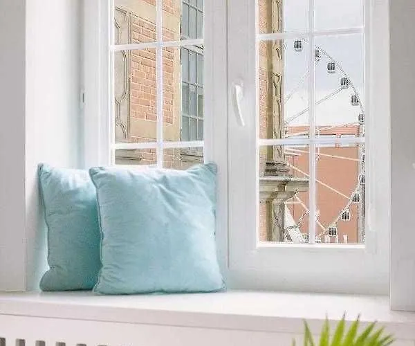 River View Sailor's Old Town *