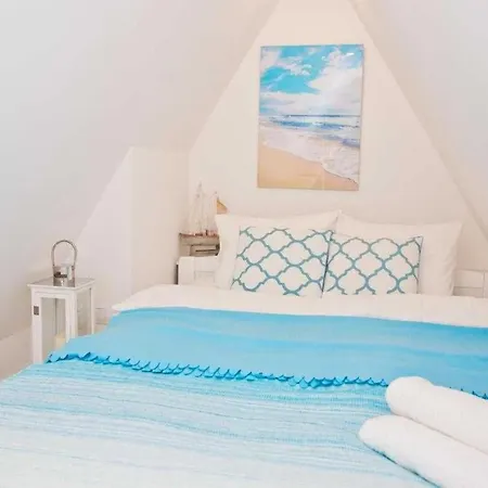 River View Sailor's Old Town